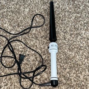 NanoCeramic 1 1/4'' Salon Tapered Iron